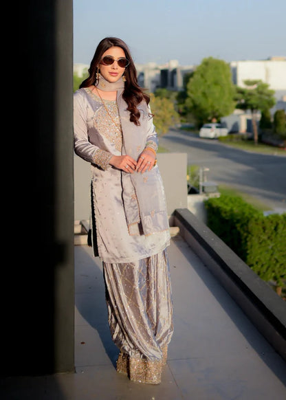 Zehnaseeb - Haseens Official